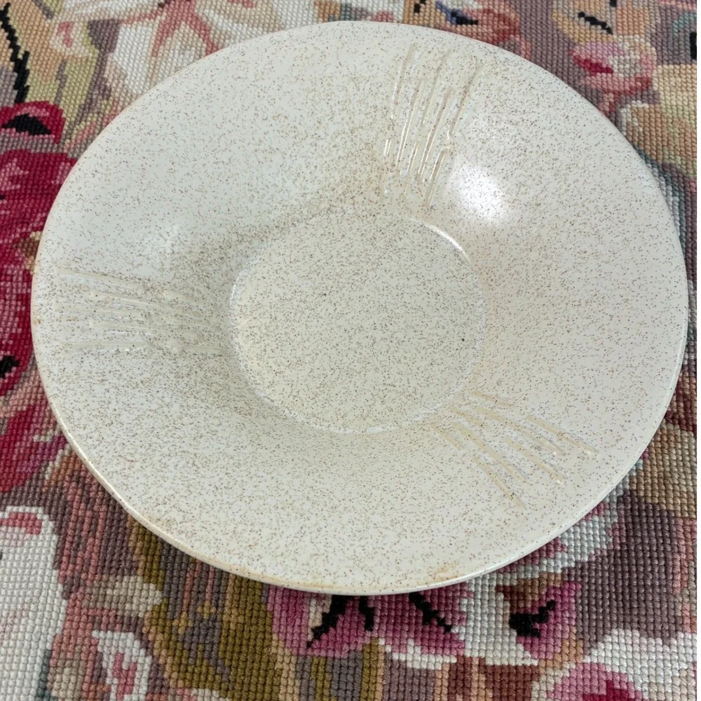Vintage USA Pottery Footed Bowl 9